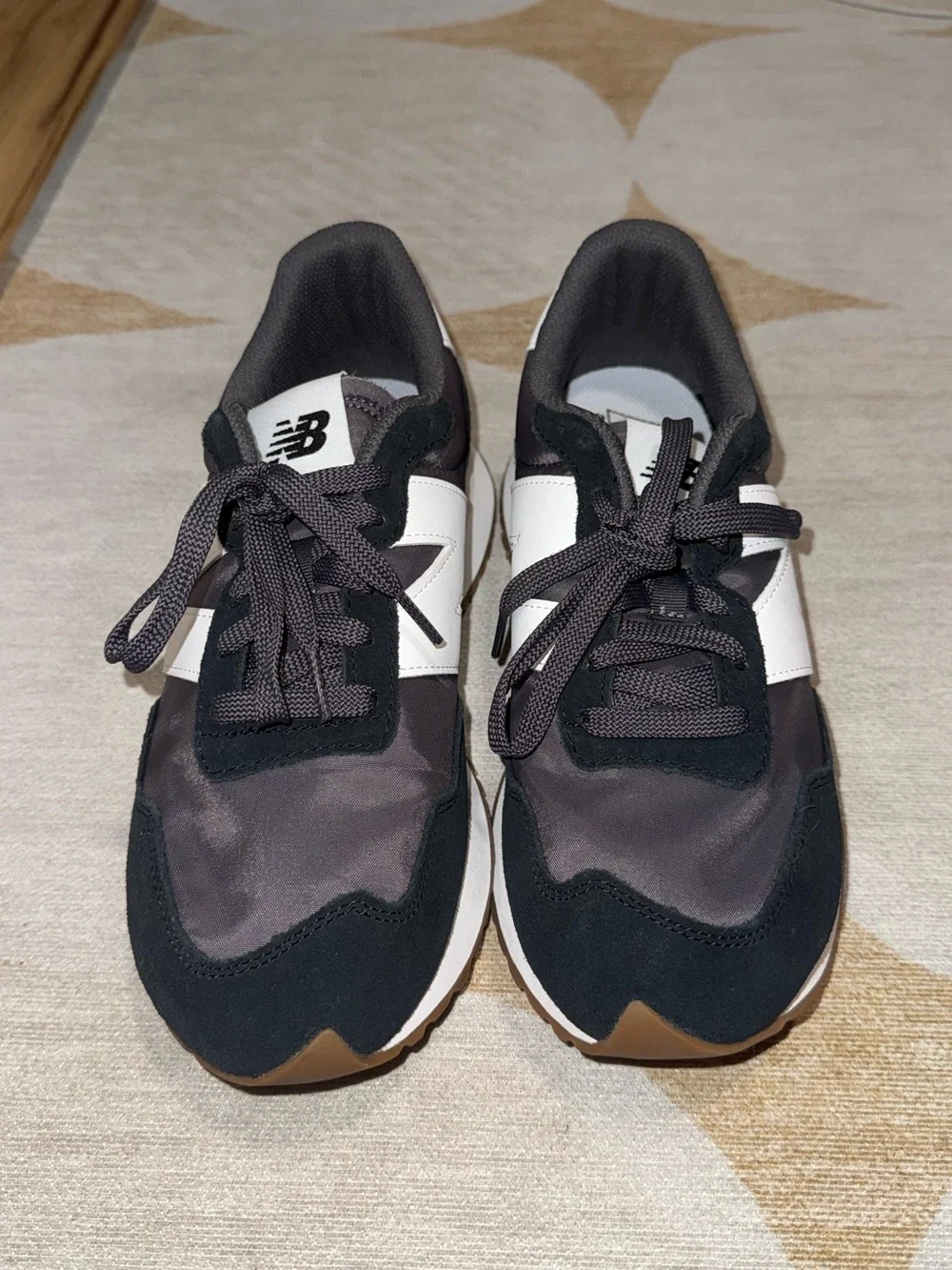 New Balance Black, Grey & White 237